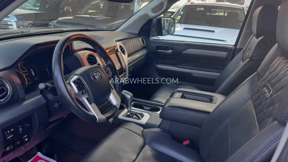 تويوتا تندرا 2018 for Sale in الشارقة Image-4