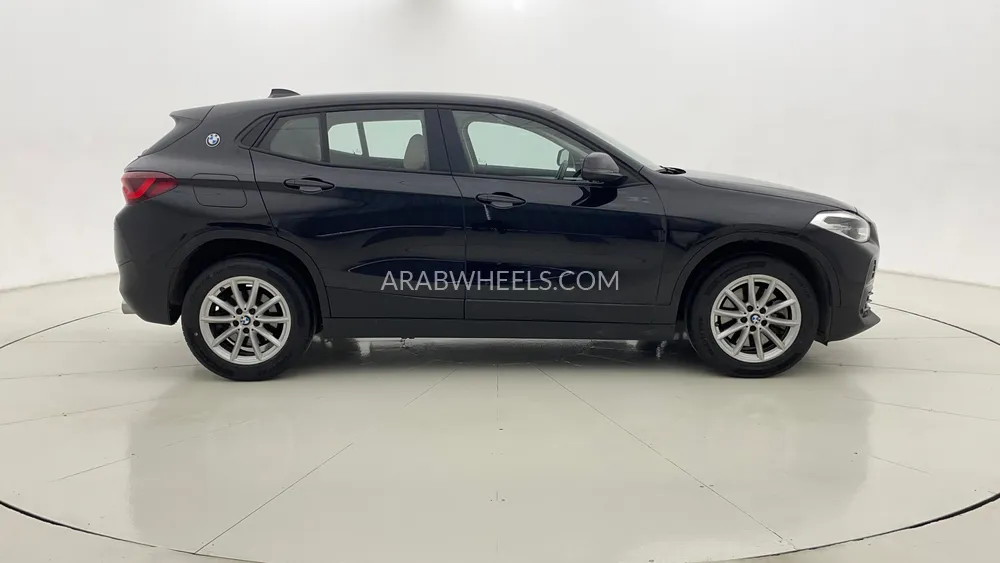BMW X2 2023 for Sale in Dubai Image-2