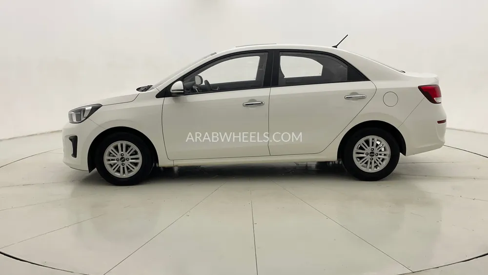 Kia Pegas 2023 for Sale in Dubai Image-6