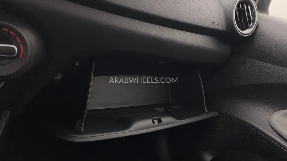 Kia Pegas 2023 for Sale in Dubai Image-30