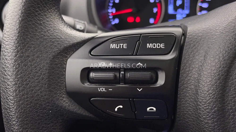 كيا بيجاس 2023 for Sale in دبي Image-38