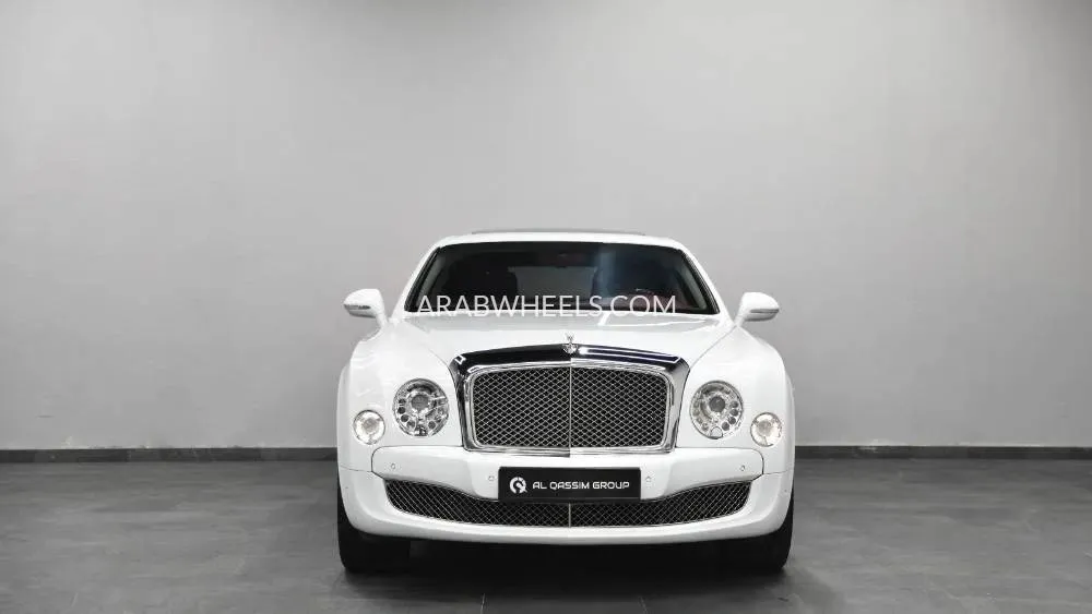 Bentley Mulsanne 2013 for Sale in Sharjah Image-2
