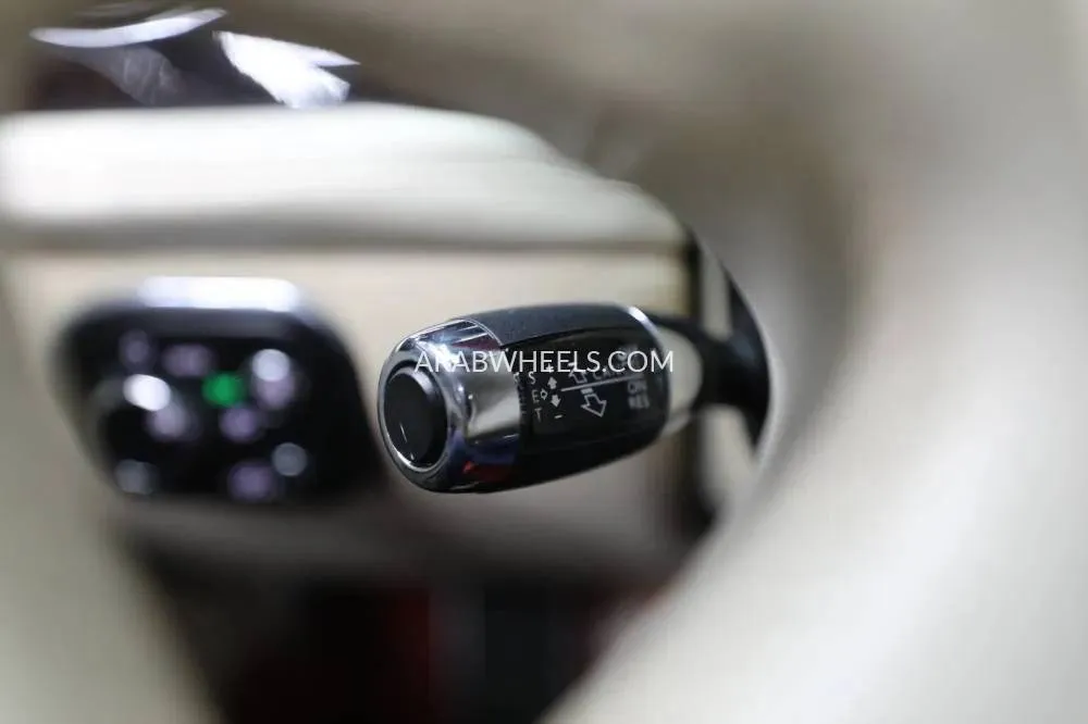 Bentley Mulsanne 2013 for Sale in Sharjah Image-7