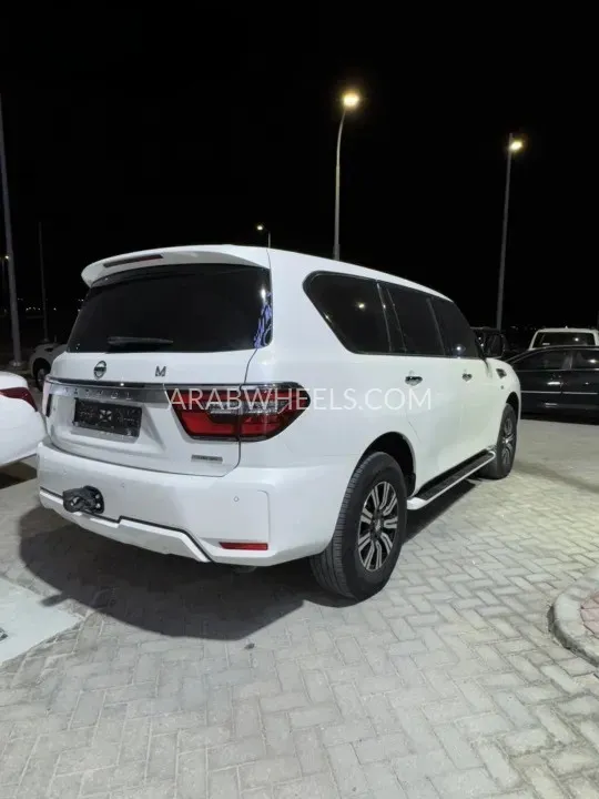 Nissan Patrol 2021 for Sale in Abu Dhabi Image-6