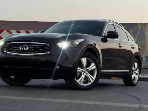 Infiniti FX35 Base 2010