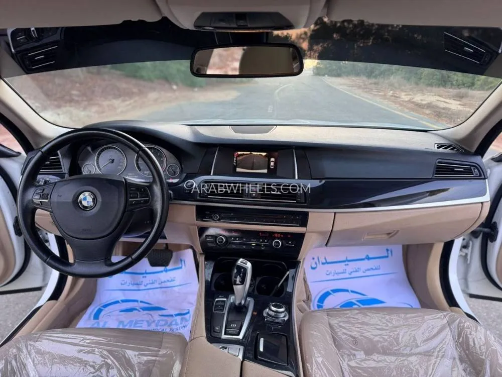 BMW 5 series 2016 for Sale in Sharjah Image-13
