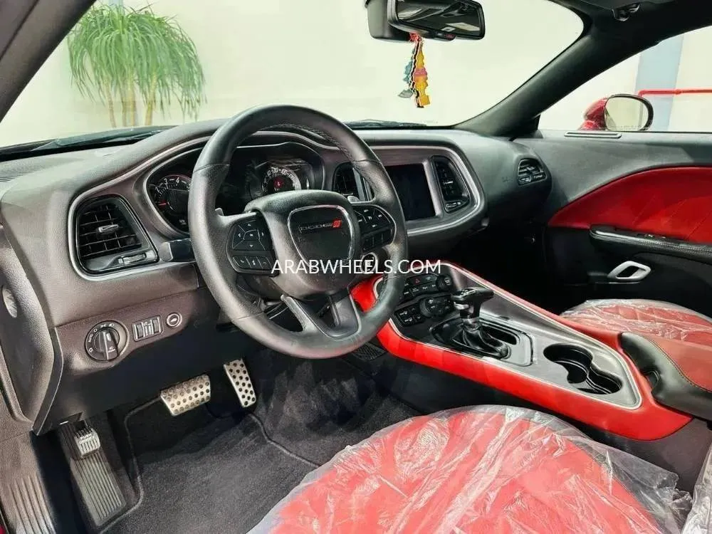 Dodge Challenger 2021 for Sale in Dubai Image-4