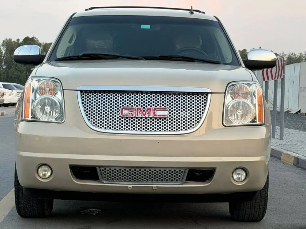 GMC Yukon 2007 for Sale in Sharjah Image-5