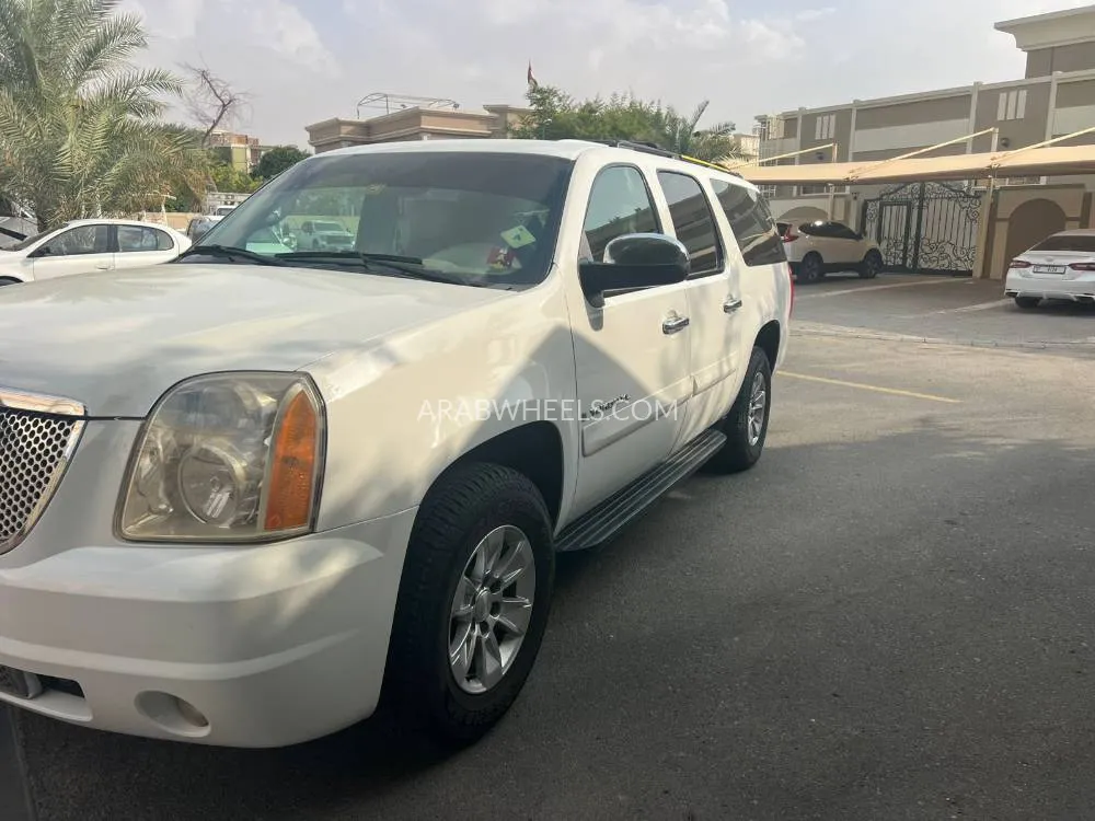 GMC Yukon 2009 for Sale in Dubai Image-3
