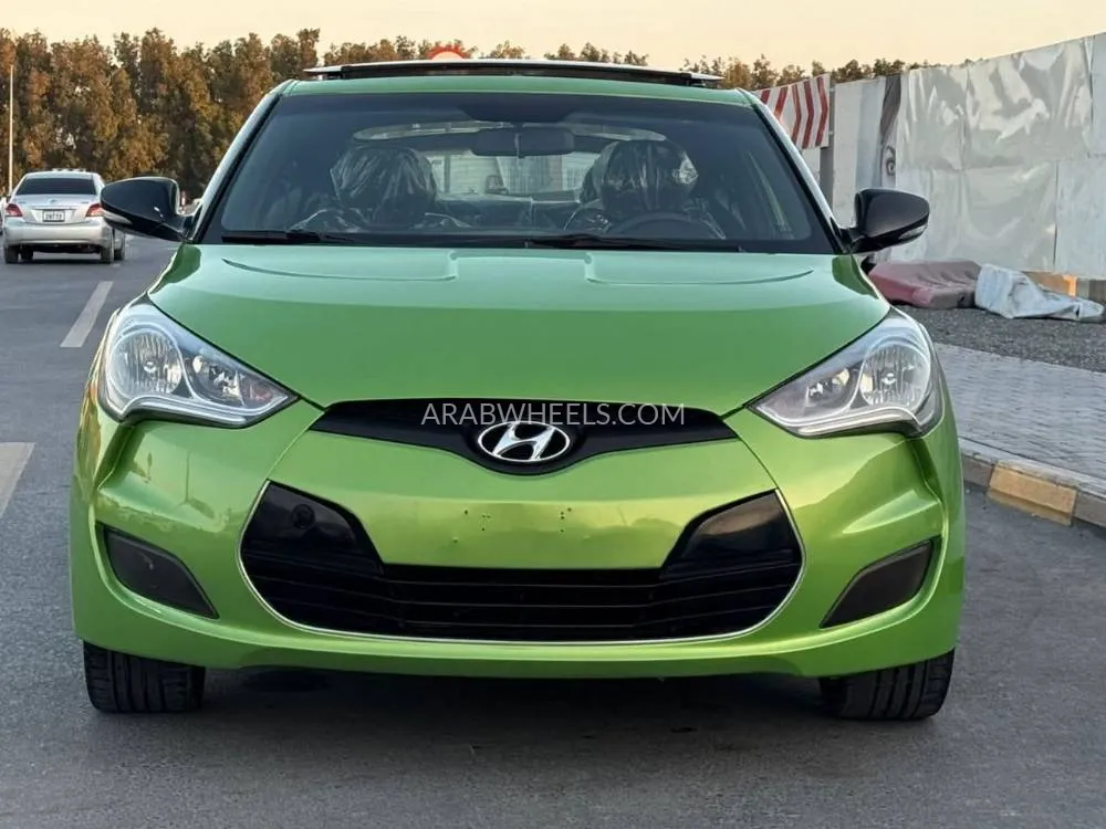 Hyundai Veloster 2016 for Sale in Sharjah Image-2