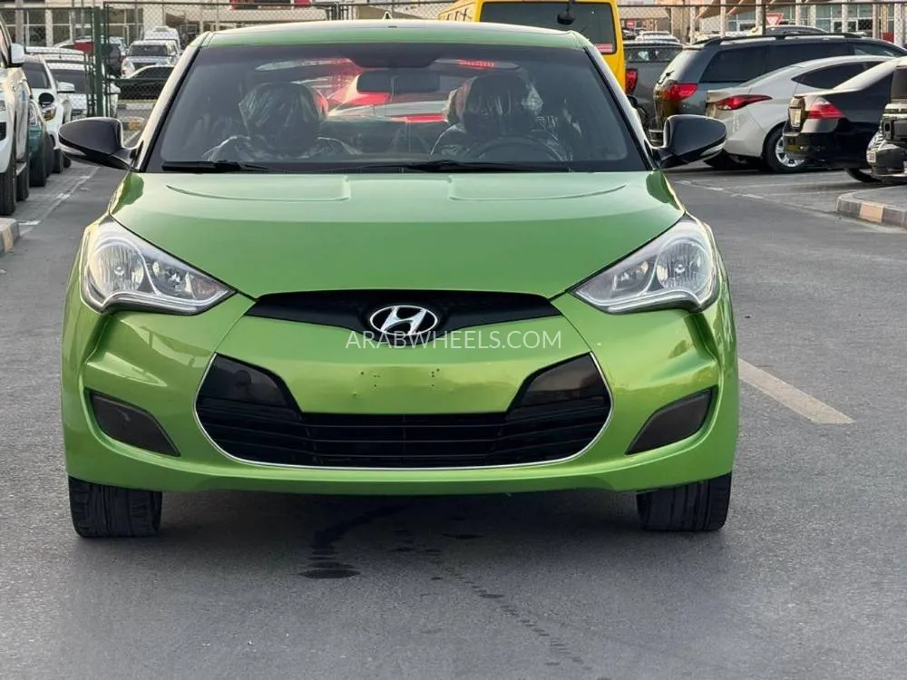 Hyundai Veloster 2016 for Sale in Sharjah Image-15