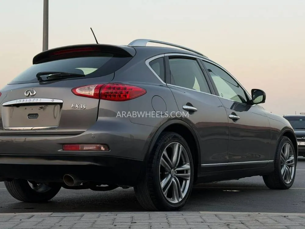 Infiniti EX35 2011 for Sale in Sharjah Image-7