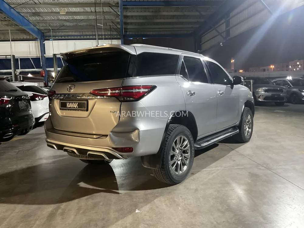 تويوتا فورتشنر 2022 for Sale in دبي Image-4