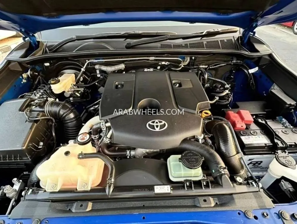 Toyota Hilux 2022 for Sale in Dubai Image-5