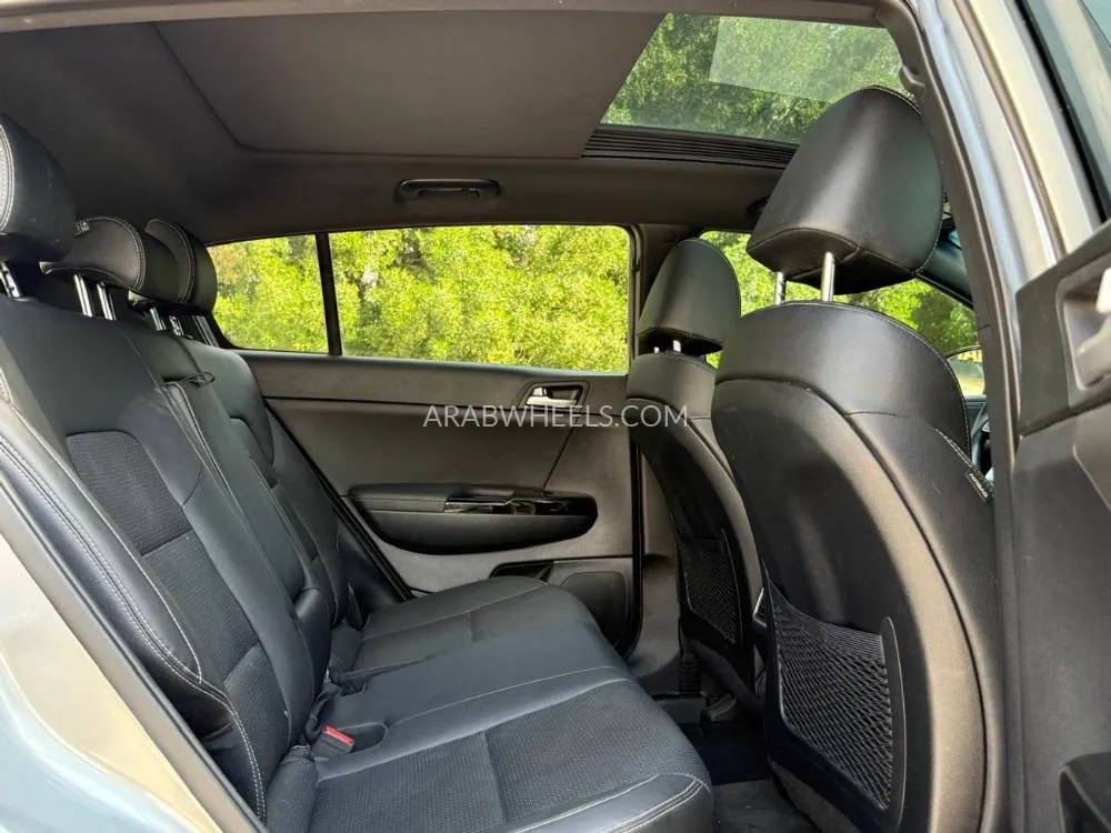 Kia Sportage 2021 for Sale in Sharjah Image-21