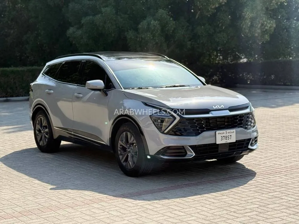 Kia Sportage 2024 for Sale in Sharjah Image-2
