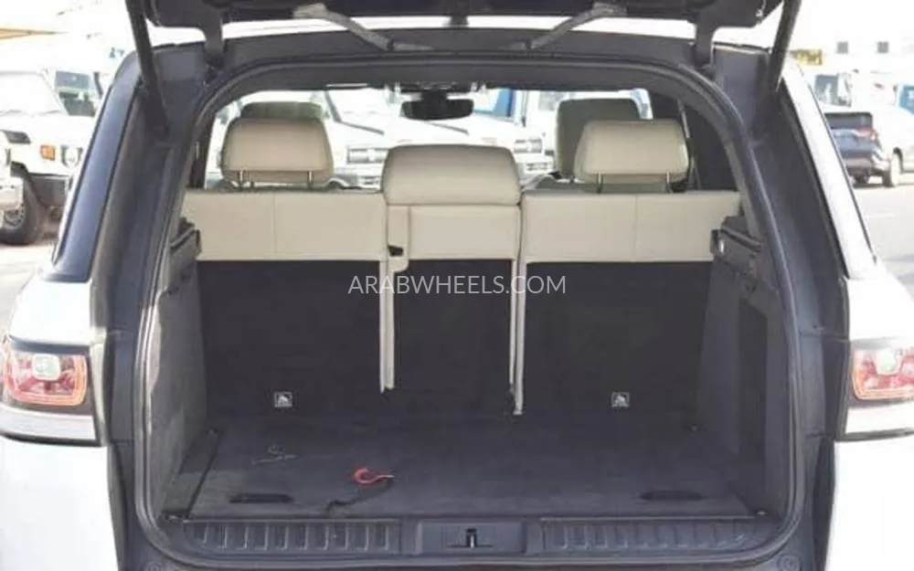 Land Rover Range Rover Sport 2017 for Sale in Dubai Image-27