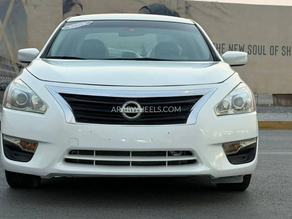 Nissan Altima 2014 for Sale in Sharjah Image-2