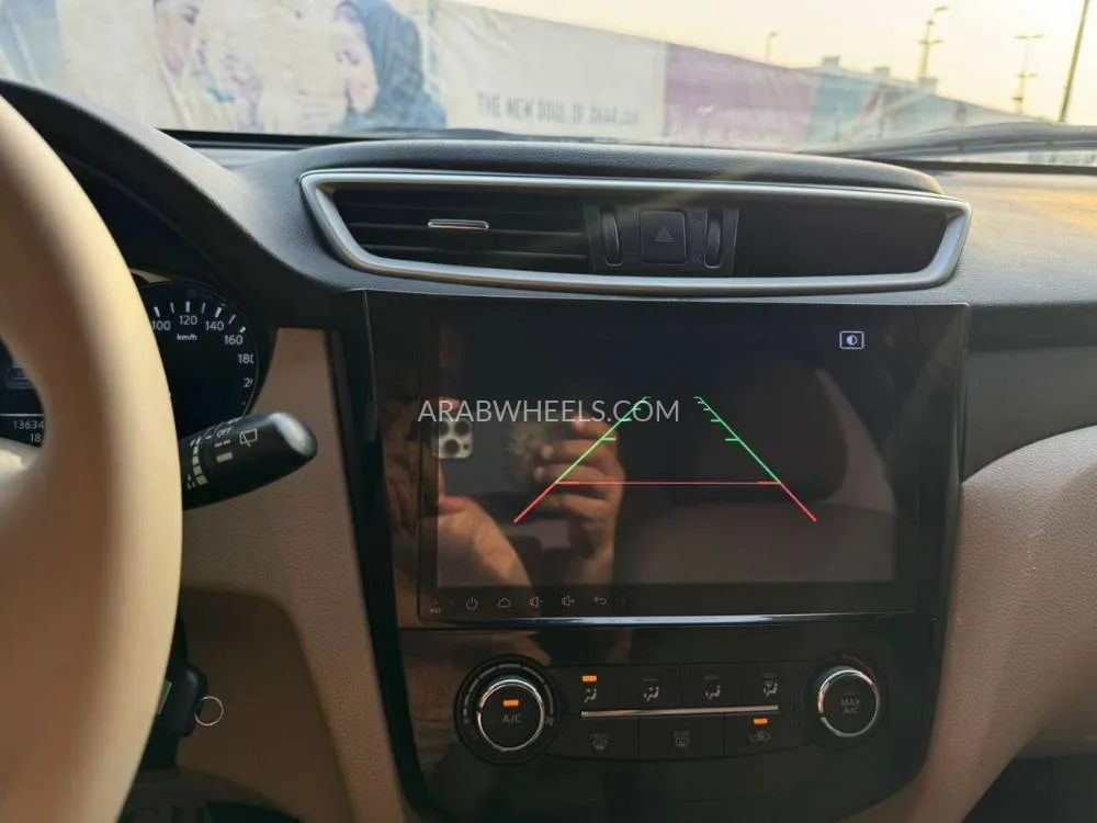 Nissan X-Trail 2017 for Sale in Sharjah Image-9