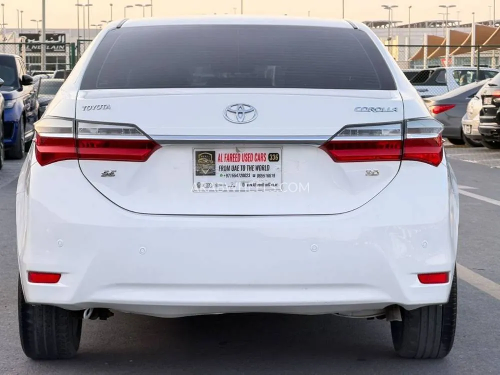 Toyota Corolla 2018 for Sale in Sharjah Image-5