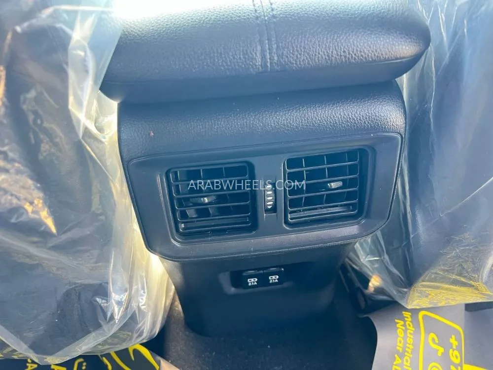 Toyota Rav4 2019 for Sale in Dubai Image-9