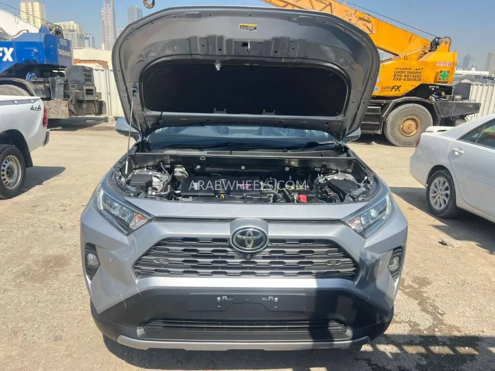 Toyota Rav4 2019 for Sale in Dubai Image-17