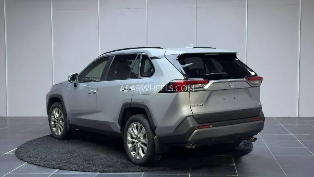 Toyota Rav4 2019 for Sale in Dubai Image-6