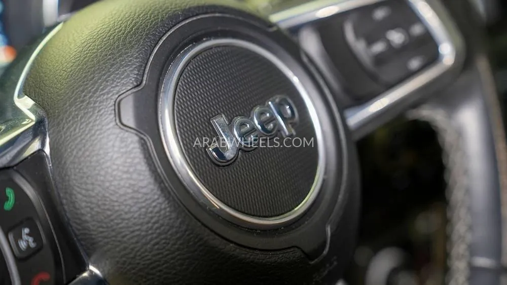Jeep Wrangler 2022 for Sale in Sharjah Image-5
