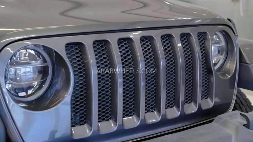 Jeep Wrangler 2022 for Sale in Sharjah Image-14