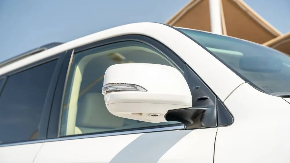 Lexus LX 2015 for Sale in Dubai Image-14