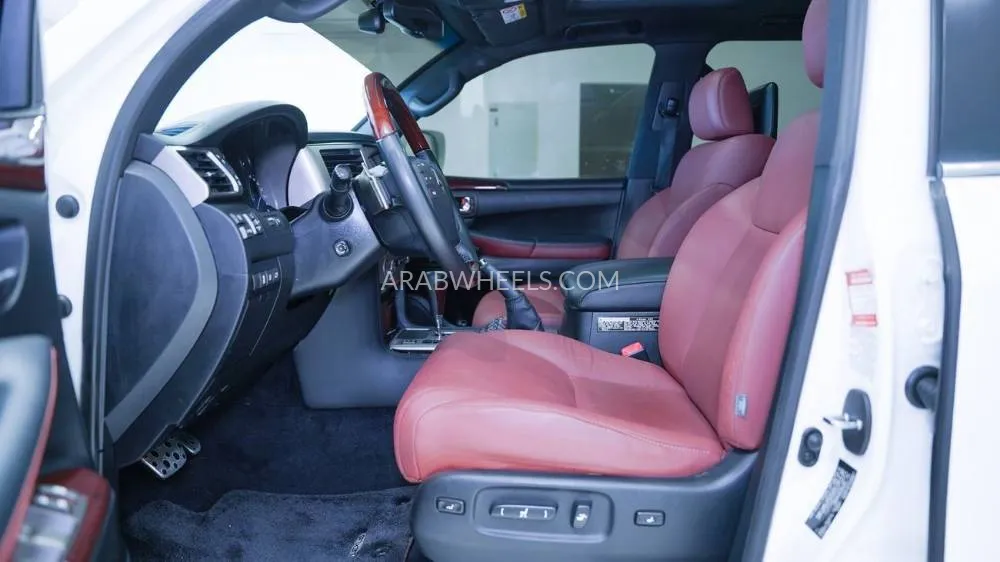 Lexus LX 2015 for Sale in Sharjah Image-11