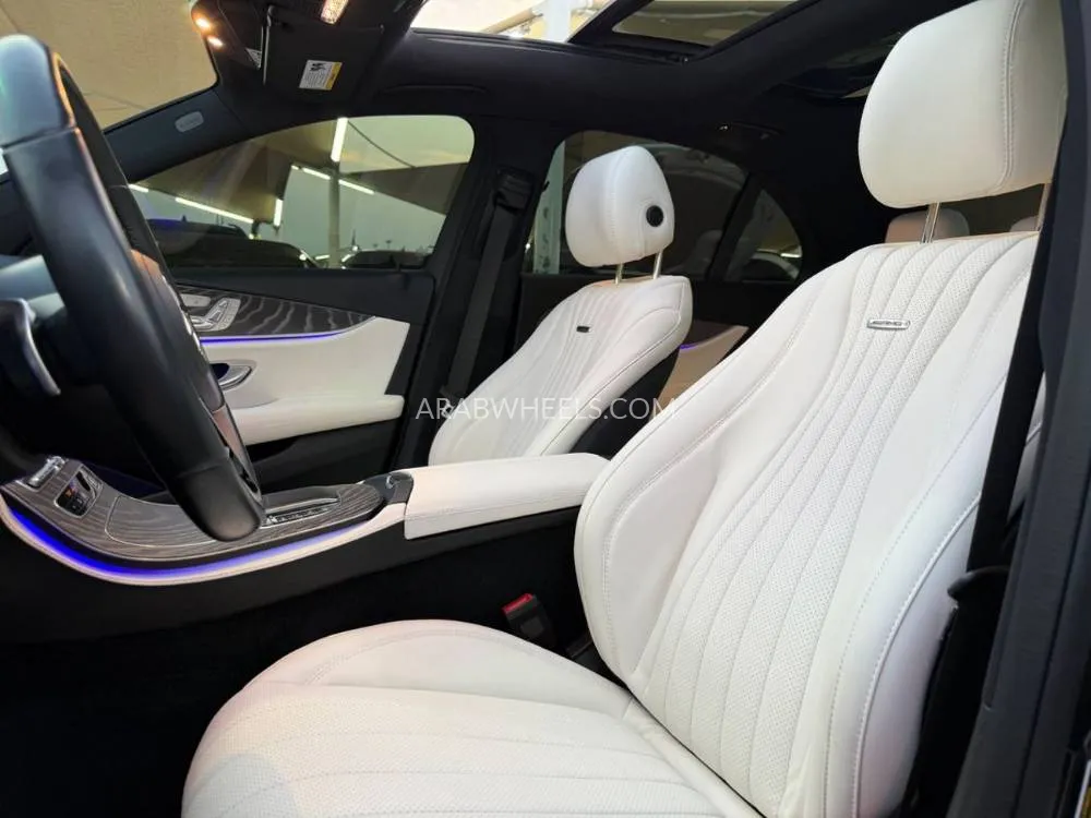 Mercedes Benz E Class 2021 for Sale in Dubai Image-4