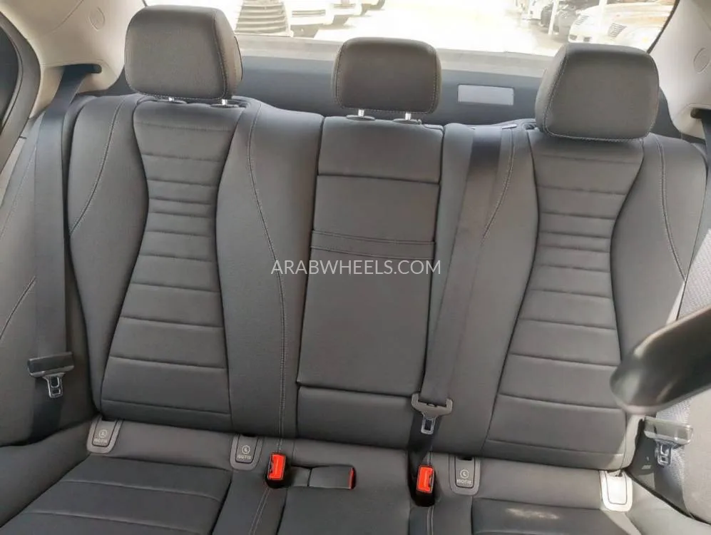 Mercedes Benz E Class 2018 for Sale in Dubai Image-6