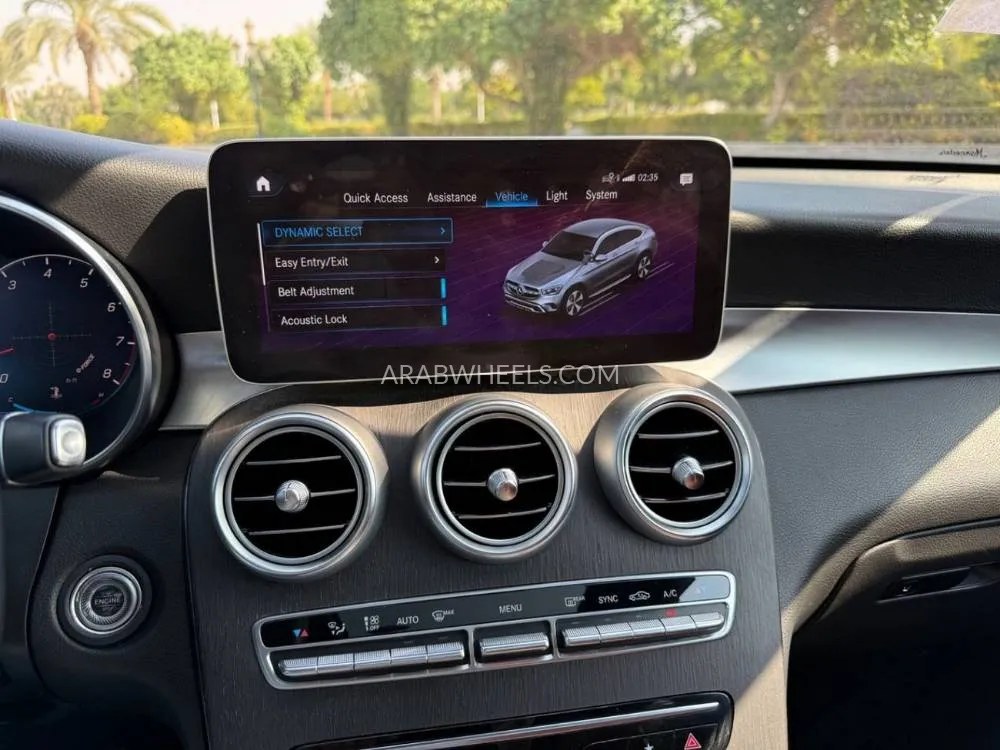 Mercedes Benz GLC Class 2023 for Sale in Dubai Image-6