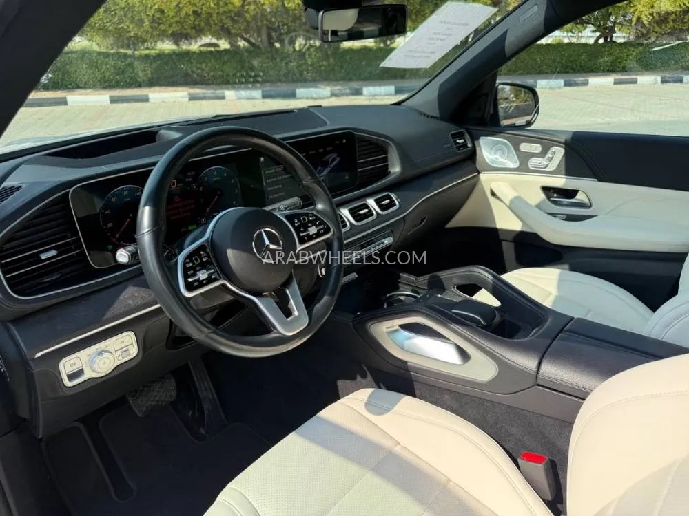 Mercedes Benz GLE Class 2020 for Sale in Dubai Image-14