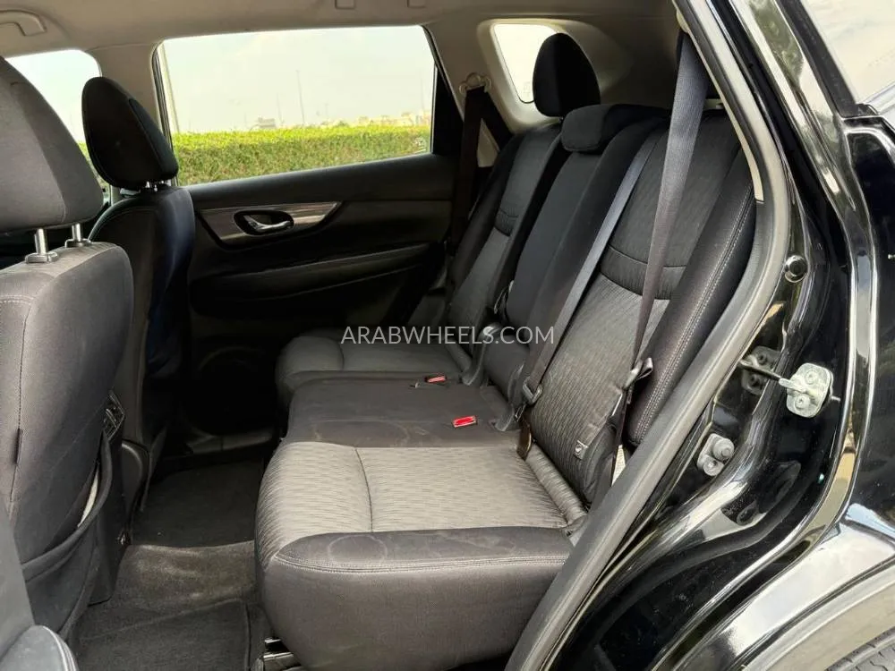 Nissan Rogue 2020 for Sale in Sharjah Image-16