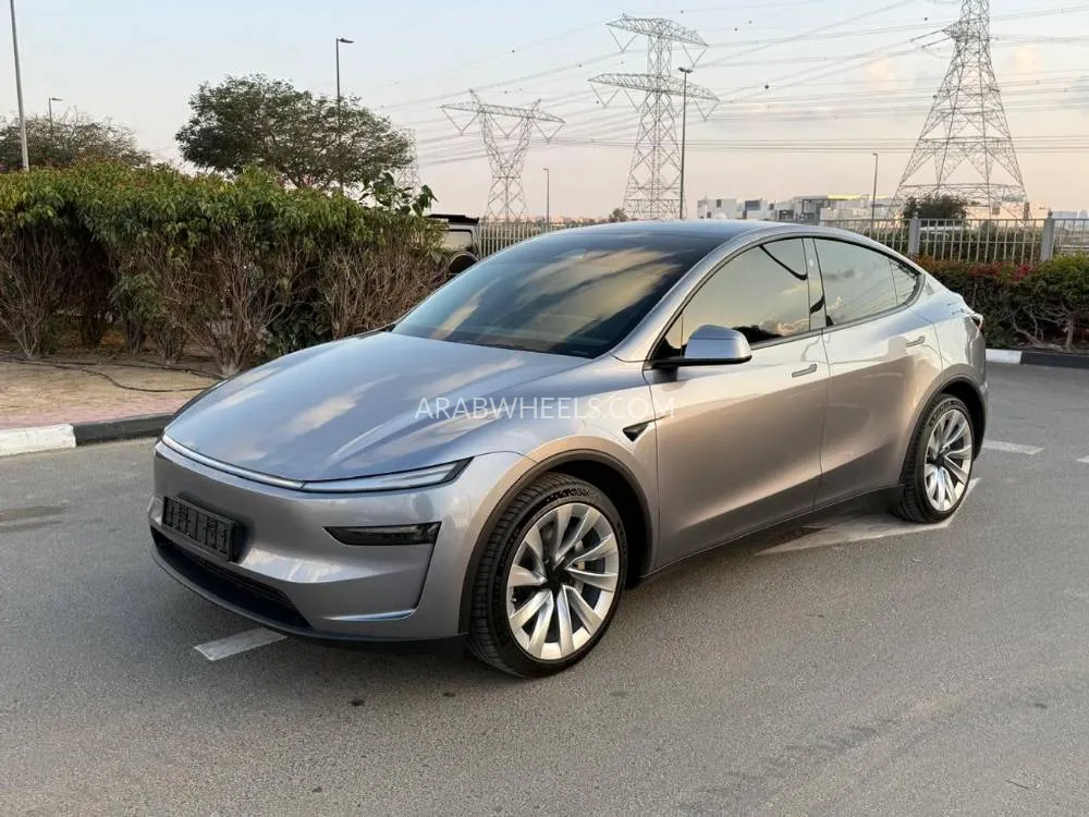 تسلا Y موديل  2025 for Sale in دبي Image-2