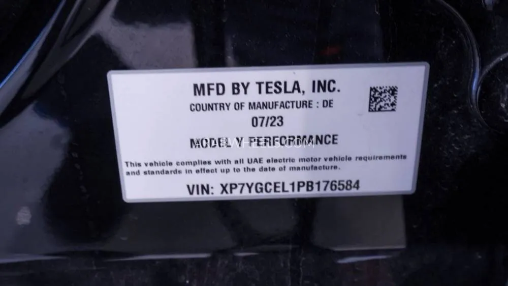 Tesla Model Y 2023 for Sale in Sharjah Image-18
