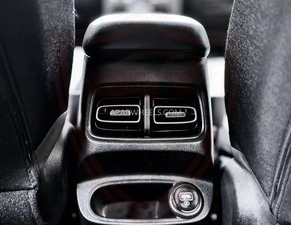 Hyundai Creta 2022 for Sale in Sharjah Image-11