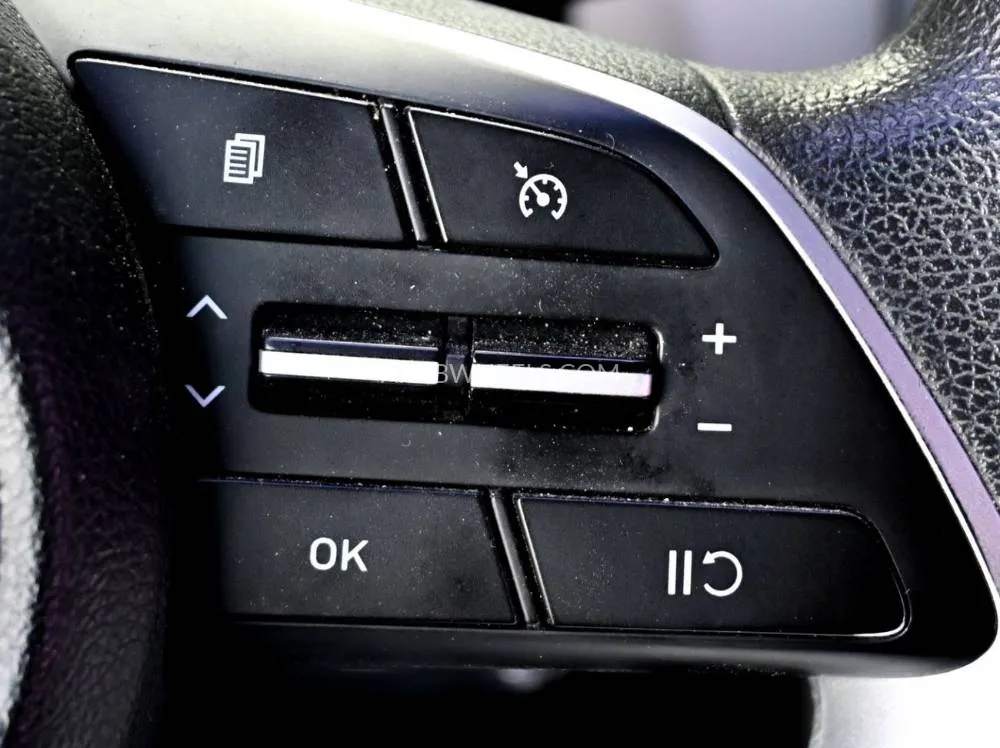 Hyundai Creta 2022 for Sale in Sharjah Image-13