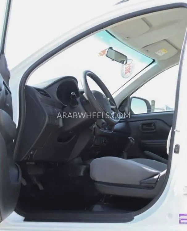 Mitsubishi L200 2021 for Sale in Sharjah Image-8