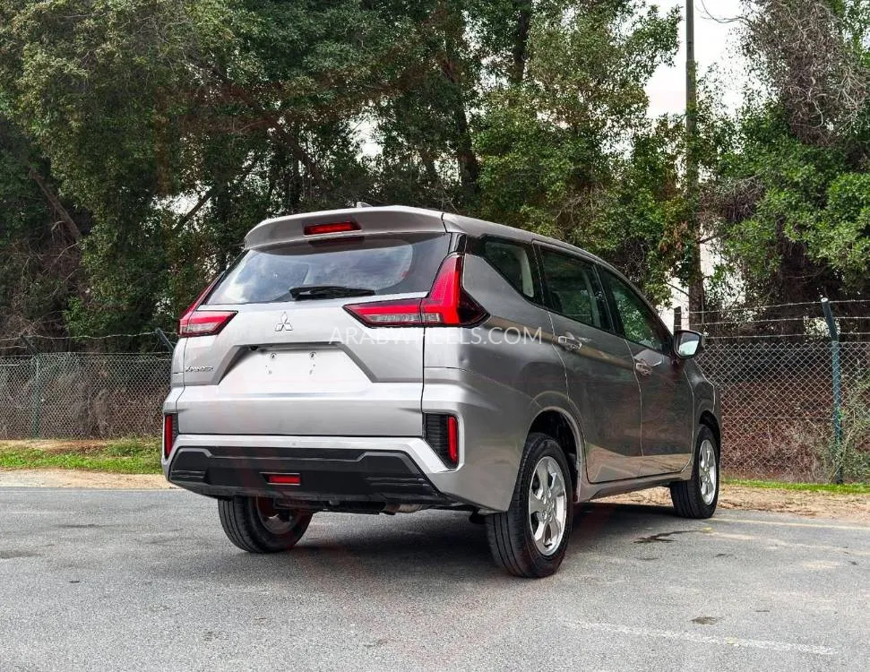 Mitsubishi Xpander 2024 for Sale in Sharjah Image-6
