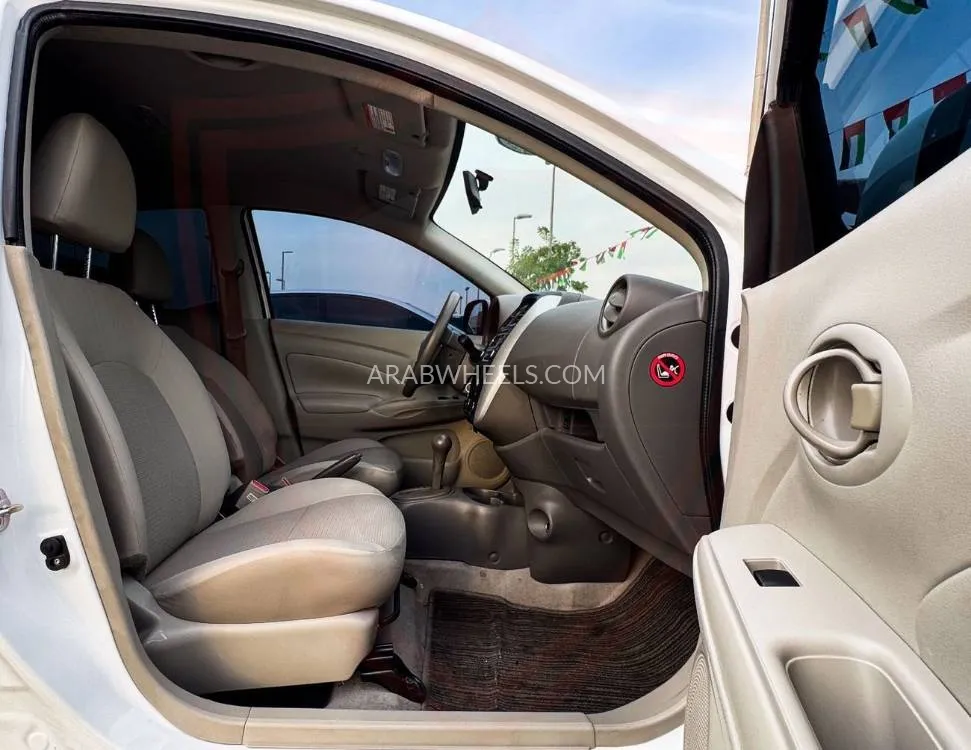 Nissan Sunny 2023 for Sale in Sharjah Image-9