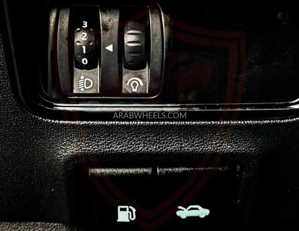 رينو كوليوس 2021 for Sale in الشارقة Image-16