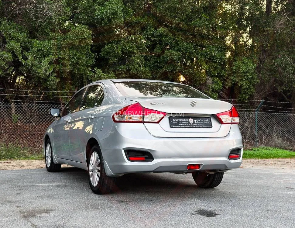 Suzuki Ciaz 2023 for Sale in Sharjah Image-3