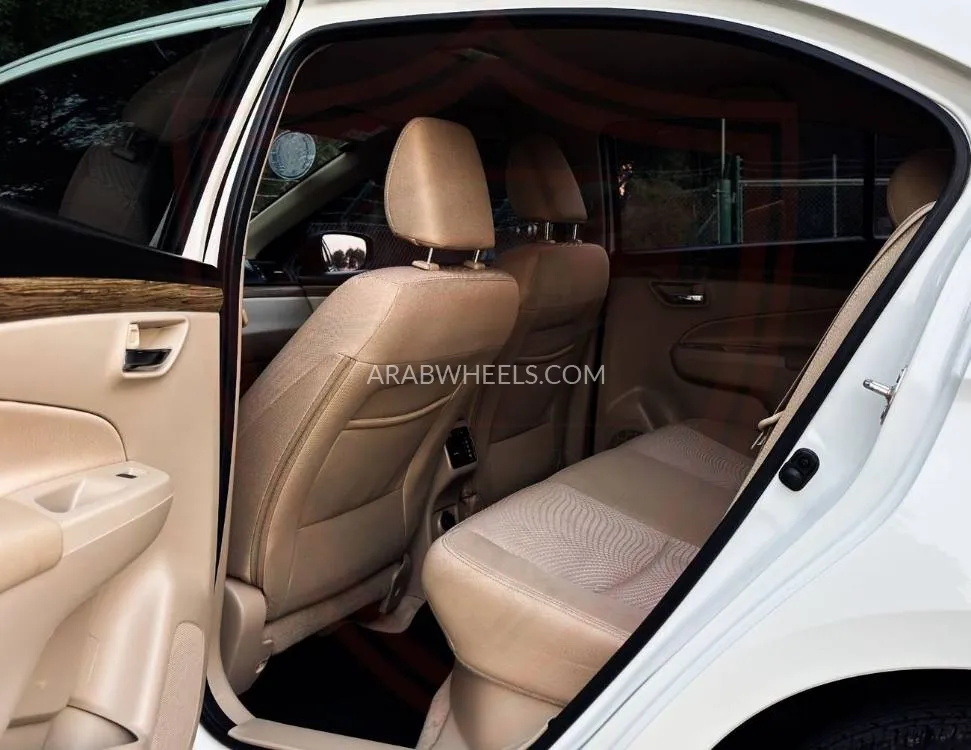 Suzuki Ciaz 2023 for Sale in Sharjah Image-10