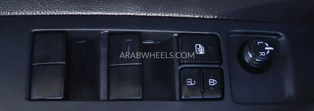 Toyota Corolla 2020 for Sale in Sharjah Image-18