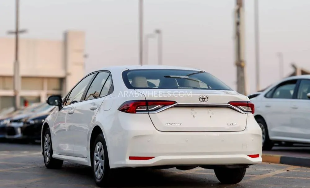 Toyota Corolla 2021 for Sale in Sharjah Image-4