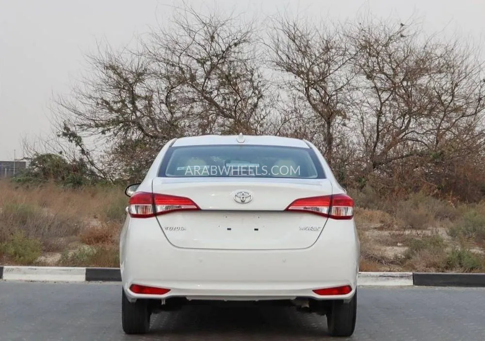 Toyota Yaris 2021 for Sale in Sharjah Image-5