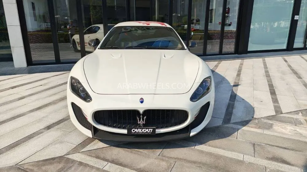 Maserati Granturismo 2012 for Sale in Dubai Image-2